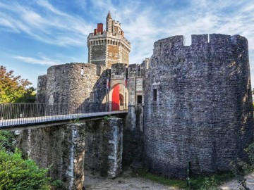 Château médiéval d'Oudon ©Maxime_Girod