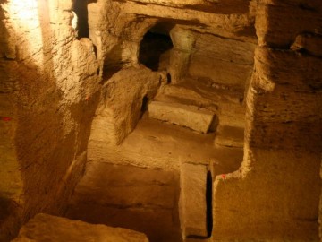 Troglodytes et sarcophages - _4 D. Chabot