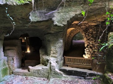Troglodytes et sarcophages - _8 D. Chabot