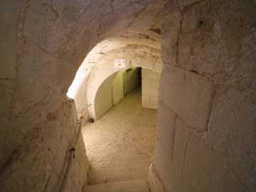 Château troglodyte de Brézé - _8 Mme de COLBERT Karine