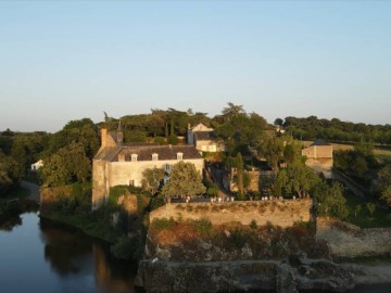 Ancien couvent de la Baumette - Monument Surprenant