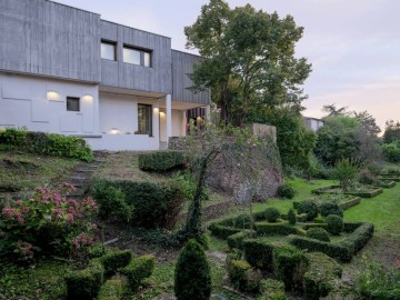 Extérieur La Robe Darek Szuster