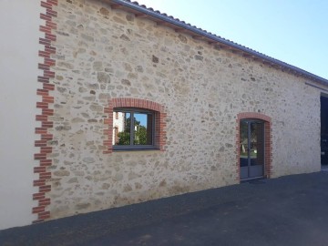 gite-laiterie-exterieur-cea-saint-georges-anjou-©GiteLaiterie © Gite Laiterie