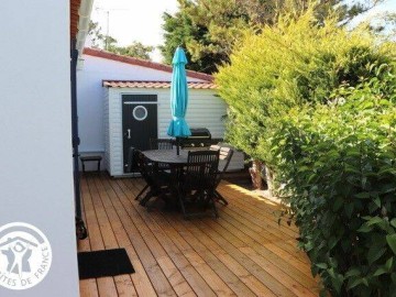 Terrasse côté jardin_23 Gîtes de France Vendée