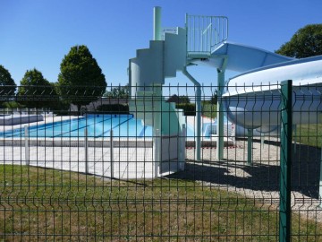 Piscine 2 ©Glamping Sainte Suzanne