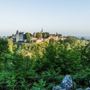 Visit Sainte-Suzanne, the medieval village 