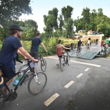 3 great reasons to go on a group cycling break