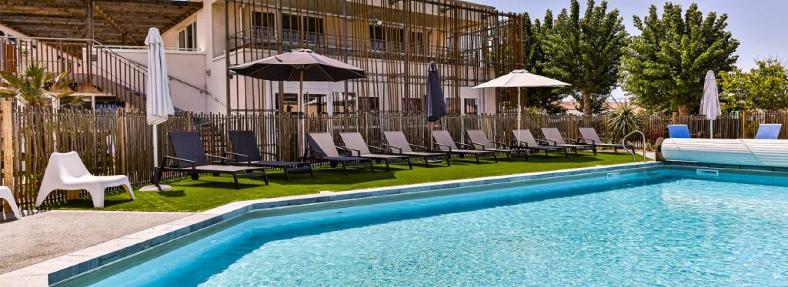 Village Club La Riviere CapFrance